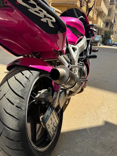 Honda cbr919