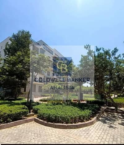 apartment foe sale very prime location in eastown 186m 3bedroom