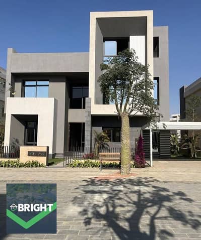 Exclusive Offer! standalone villa 810m - 6bedrooms - direct on lagoon - in saada new cairo under market price