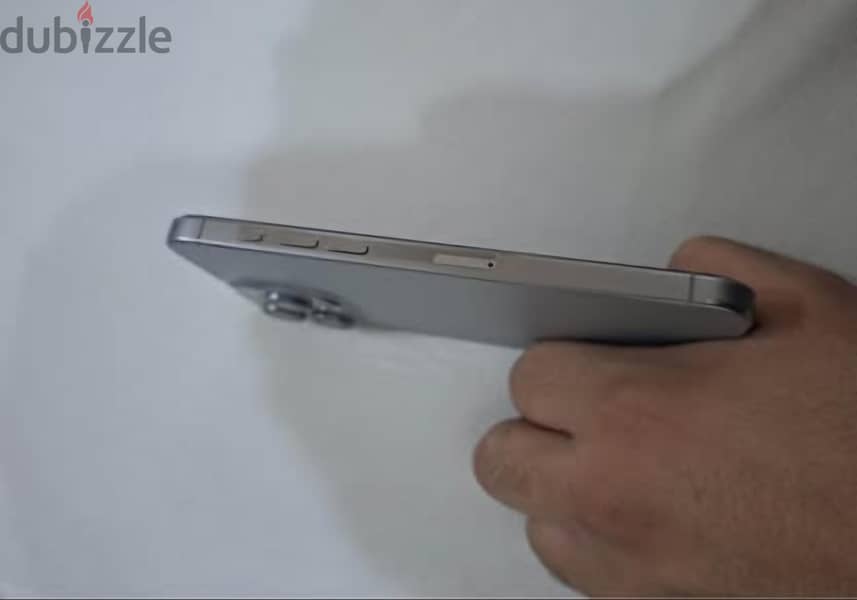 Apple - iPhone 15 Pro Max 4