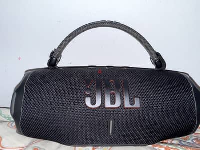 JBL CHARGE 6 used 1 month