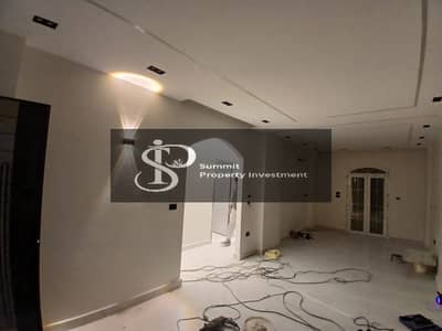 Apartment for sale in the Greek neighborhood with kitchen, 155 square meters, third upper floor, front, tenth of Ramadan