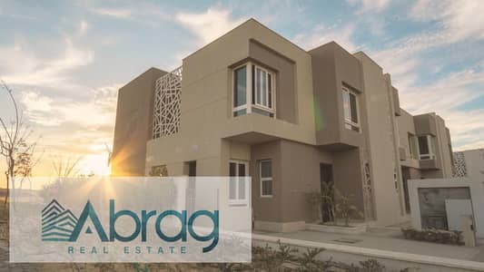 Corner townhouse for sale in Badya Palm Hills compound, October.