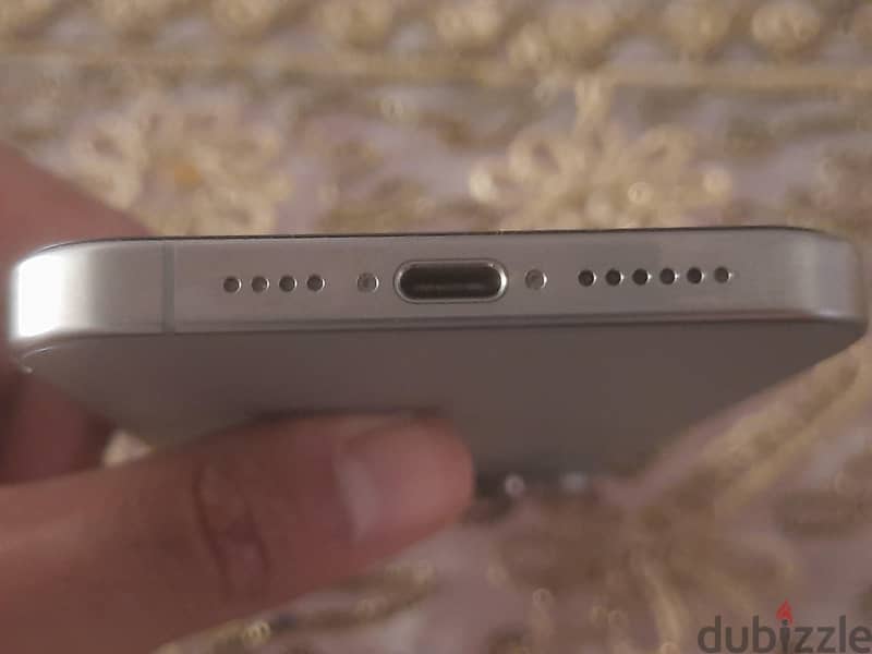 Apple - iPhone 15 Pro Max 4