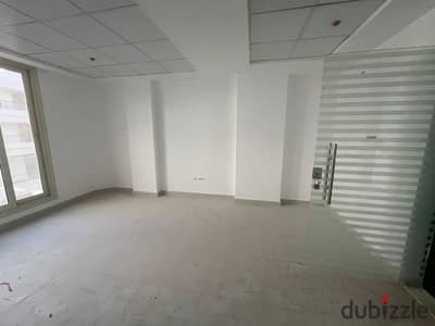 Office for Rent in Silver Gate Mall Sheikh Zayed – Super Lux Finishing