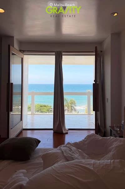 Two-bedroom chalet for sale, beachfront, in the heart of Galala City, with a direct sea view. Lowest down payment and longest payment plan.