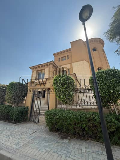 Standalone Villa 700m for sale in a Prime Location overlooking lake and landscape at Le Reve