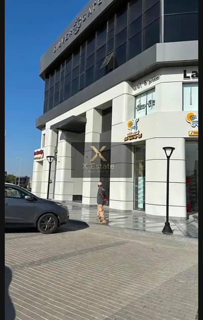 محل للإيجار في مول سيلفر جيت – الشيخ زايد | لوكيشن مميز جدًا | 93م² محل للإيجار في مول سيلفر جيت – الشيخ زايد | لوكيشن مميز جدًا | 93م²