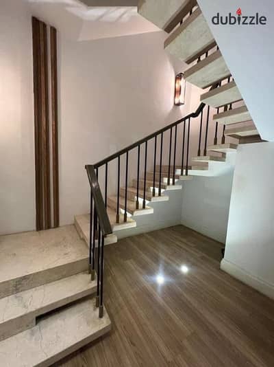Urgent sale at the old price: A finished 200m² duplex in the Sodic East compound, New Heliopolis. Ready for viewing; 1.5% down payment with a 10-year