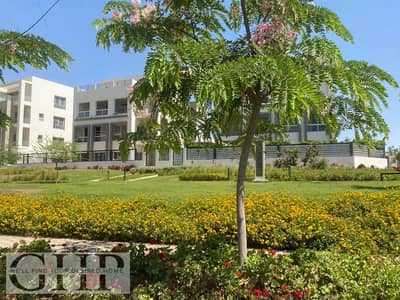 Prime Location Apartment 193m for Sale Ready to move in Hyde Park New Cairo