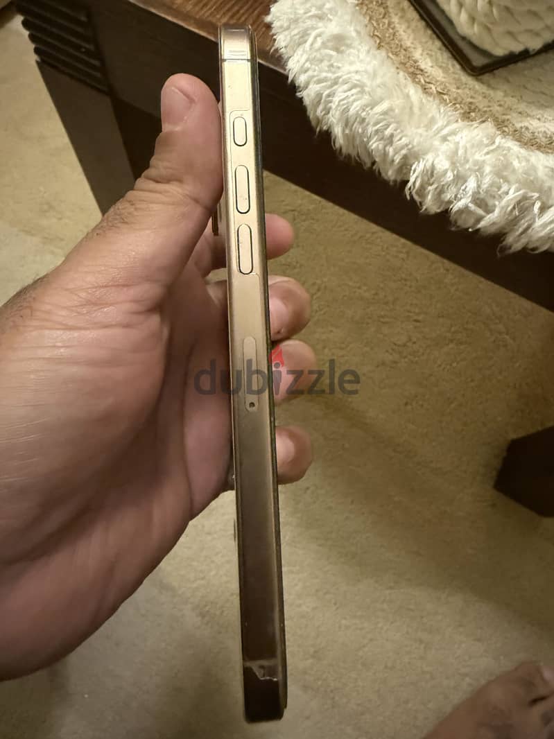 Apple - iPhone 16 Pro Max 6