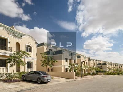 Twin house for sale, ready to move, at the lowest market price. Prime location in L'Avenir Compound Al Ahly Sabbour.