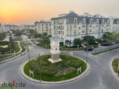 Spacious apartment with an open view for sale in Mountain View Hyde Park compound.