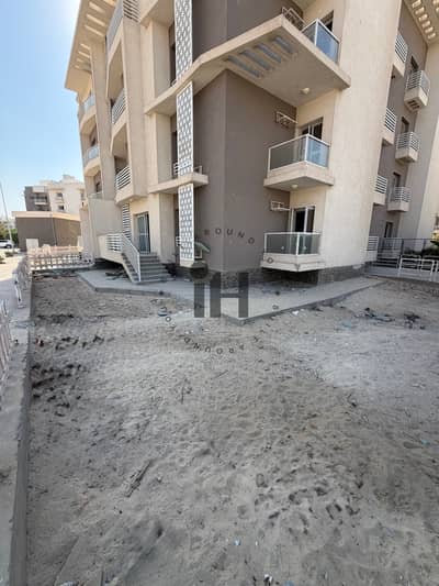 Apartment 161m with a garden of 140m for sale in Al-Khamail, Phase Four | Eastern Sea | Cash or installments over 5 years