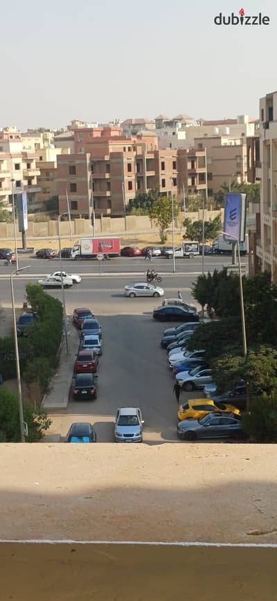 التجمع الثالث حي 3/4 امام ارابيلاا بلازا بجوار مول ارابيلاا بلازا وخطوات لشارع جمال عبد الناصر وقريب جدا للمعهد العالي للهندسه والتكنولوجيا وكافه الخ