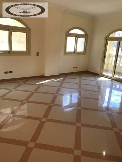 Apartment for rent (including kitchen) in South Academy, New Cairo (Tagamoa), near North 90th Street. High-end (Super Lux) finishing.