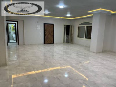 Apartment for rent in First Settlement (Hadaeq Al-Fidaa / Northern Investors area), near North 90th Street and Mohamed Naguib Axis. First-time
