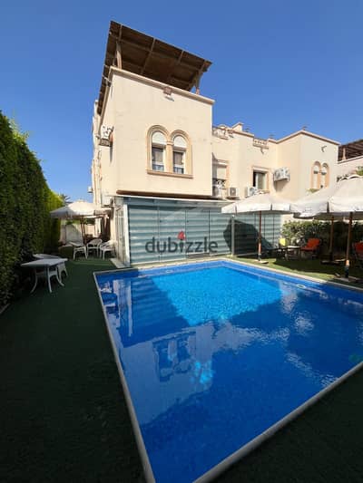 A great villa for sale in Greens Compound, Sheikh Zayed