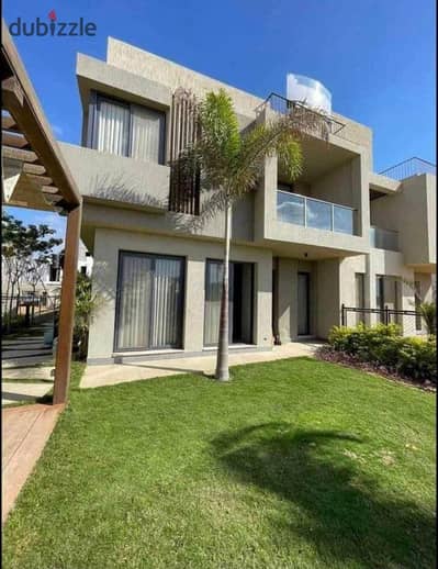 For quick sale, a villa for less than its price, immediate receipt, in the Sodic East Compound in New Heliopolis, ready for inspection and receipt imm