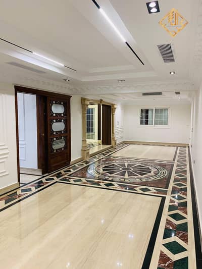 240m² apartment for sale in Mohandessin, on the main Shehab Street – Ultra-super-lux finish.
