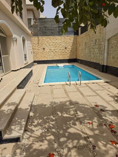 Villa for rent in Al Rehab with kitchen and air conditioning, with a private swimming pool, with special finishes, 5 rooms ready for immediate occupancy