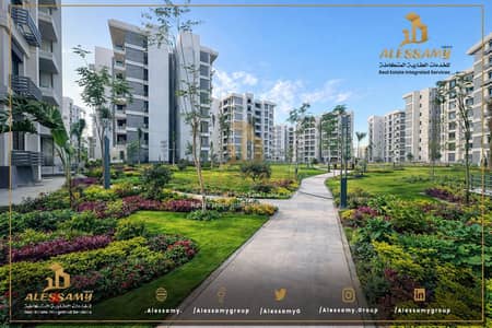 Apartment for sale in Nour City, area 147 sqm, wide garden view towards the north and steps from services Nour
