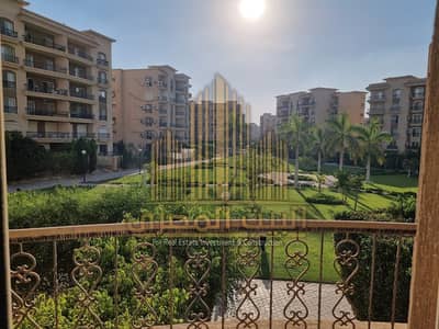 180-square-meter apartment for sale in Phase 7.
