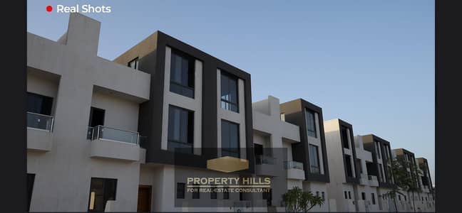 256 sqm Townhouse for Sale in Sheikh Zayed | In Front of Beverly Hills | 3 Bedrooms | Ready to Move | Lowest Down Payment