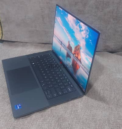 Dell Precision 5570