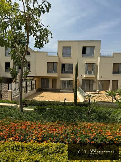 Townhouse for sale below market price, ready to move, in a prime location within the Sodic Villette compound, Fifth Settlement. Townhouse for sale below market price, ready to move, in a prime location within the Sodic Villette compound, Fifth Settlement.