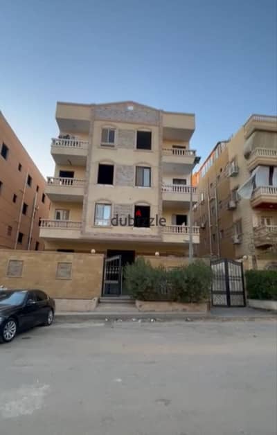 فى أرقى المواقع الحى المتميز منطقه ٧ تانى نمر من الفيلات روف مساحه ٣٠٠م
