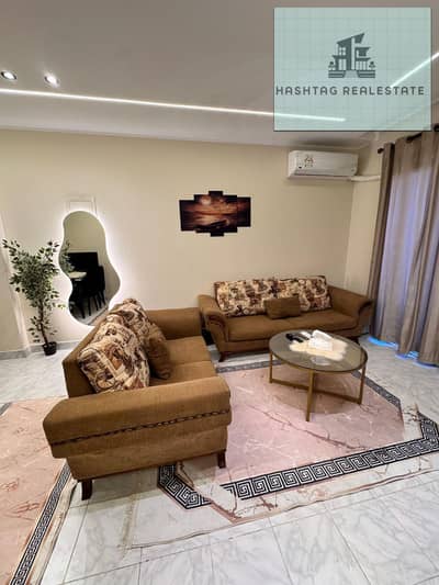 Furnished apartment for rent in Sheikh Zayed, Rawdat Zayed Compound - District 12 - Sheikh Zayed. Prime location near all services and the Canadian University. 70 meters, 2 rooms