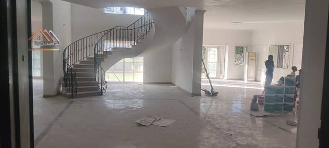 Villa for rent in Madinaty, Qasr model, with air conditioning, golf view