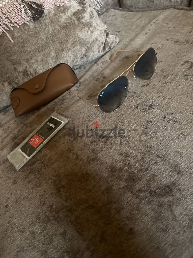 ray ban glasses (original ) 2