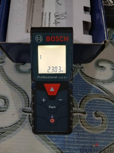 متر ليزر رقمي Bosch Professional GLM 40