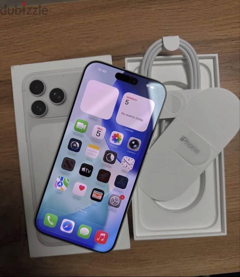 Apple - iPhone 17 Pro Max 1