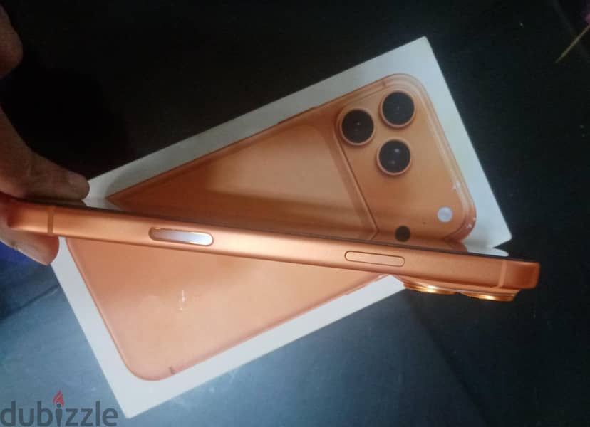 iPhone 17 pro max 2