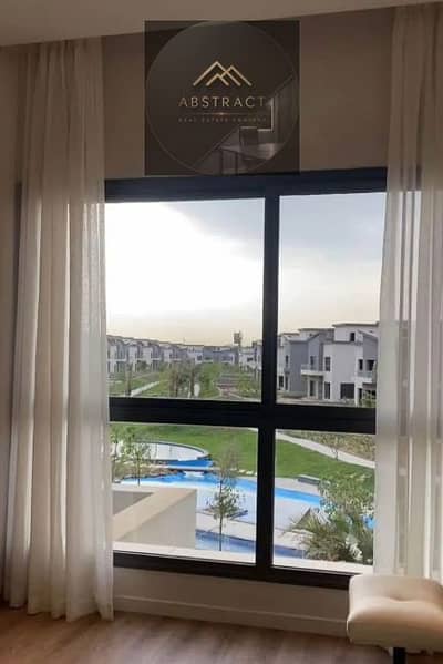 Immediate handover! A steal of a villa, 3 floors with a 35% discount for sale in Fifth Settlement at Greek Town, New Cairo, in front of Rehab, Madinat