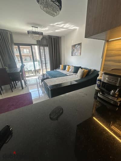 Furnished apartment ready for living in B15 – 140m next to services.