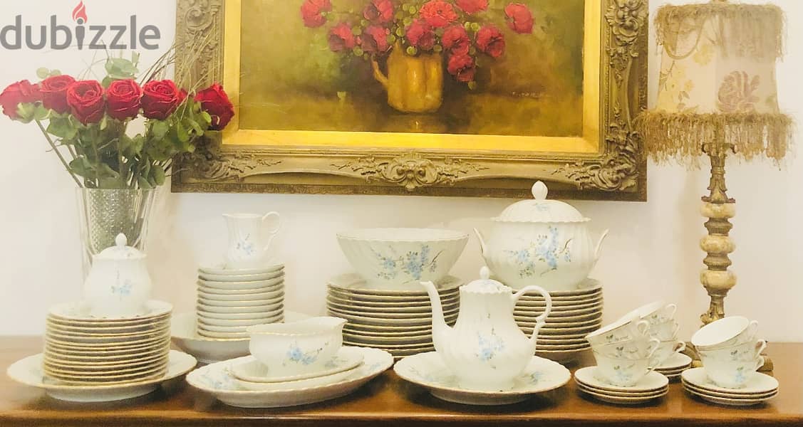 Very large dinner set for 18 persons 5