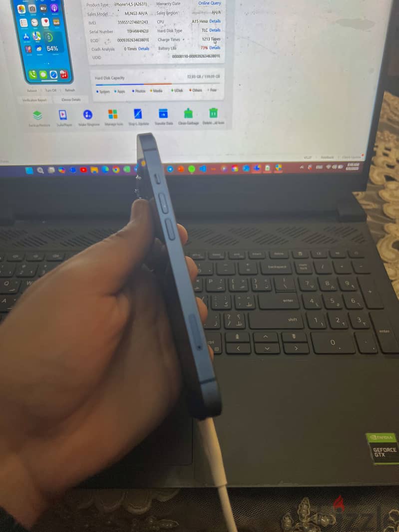 Apple - iPhone 13 5