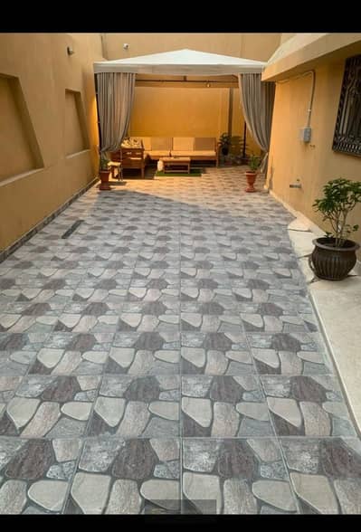 Furnished apartment for rent – 8th district | Sheikh Zayed area: 190 meters + large garden fully furnished next to all services and axes minutes from Hyper One and Arka Mall