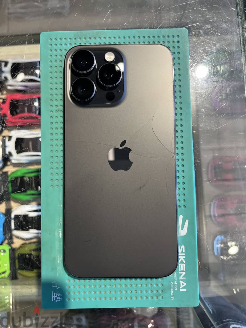 Apple - iPhone 15 Pro Max 2