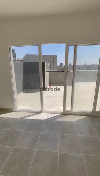 Fully Finished 130 sqm Penthouse for sale in Grand Heights sheikh zayed city with prime price and View