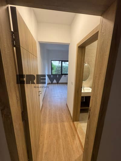 Ground Studio For Rent In Fifth Square- with 100m garden - New Cairo - Ready to view and moving