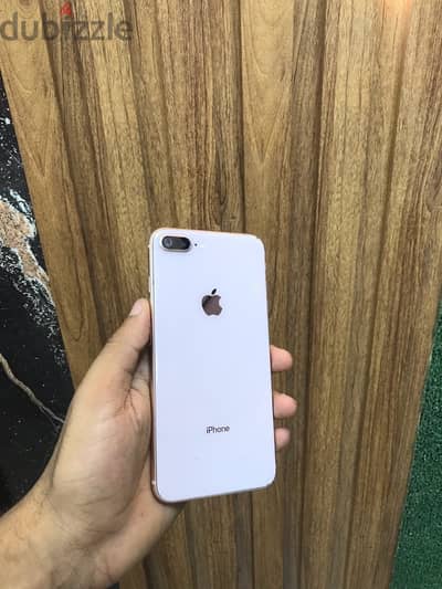 iPhone 8 Plus