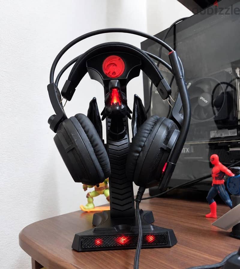 3D Printed Headphones Stand 2