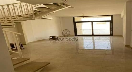 Penthouse for Rent in Marasem – Fifth Square