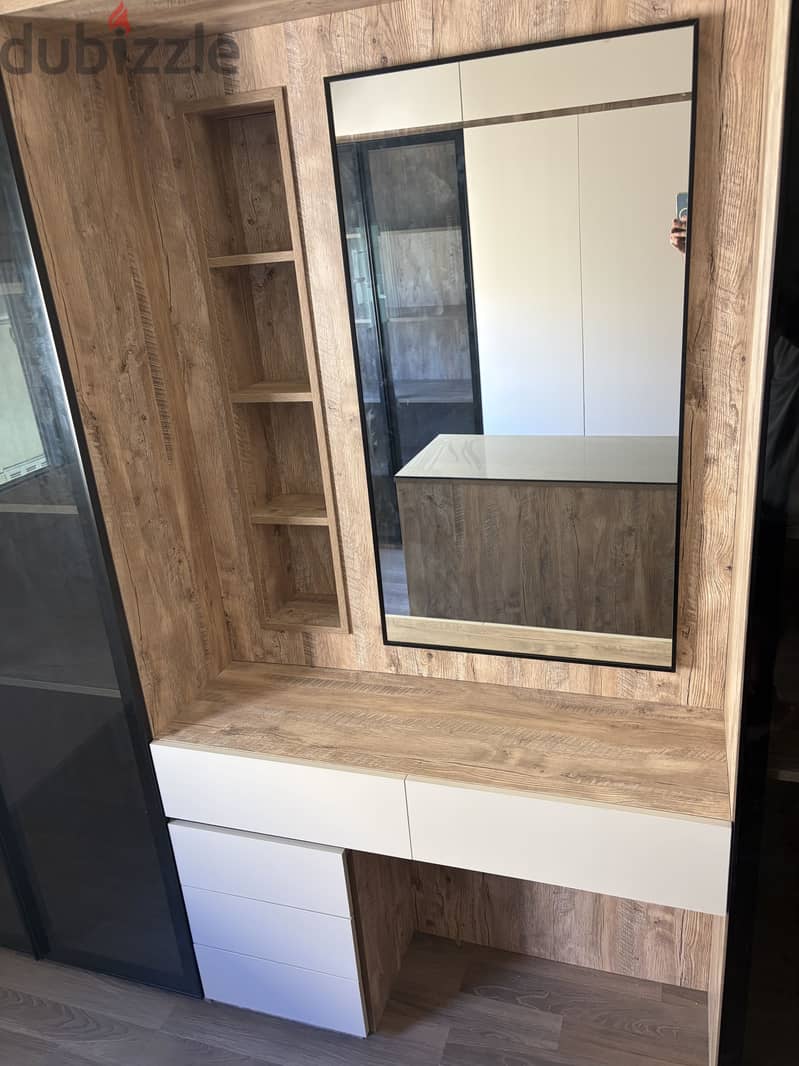 Dressing room 5