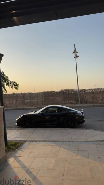 Porsche Cayman 2024